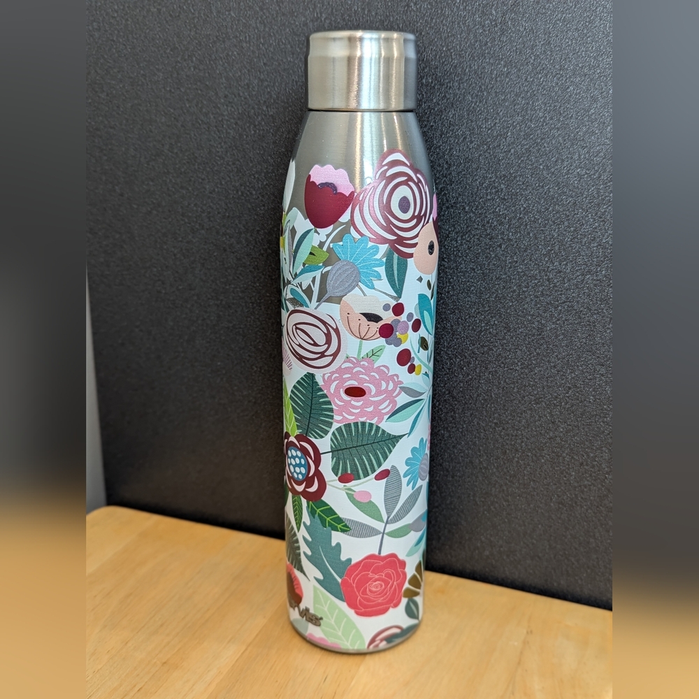 NWT TERVIS TUMBLER Slim 25 oz Carafe Budding Bliss